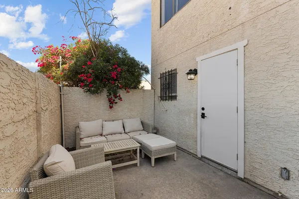 $260,000 | 1618 North 32nd Street, Unit 6, Phoenix, AZ 85008