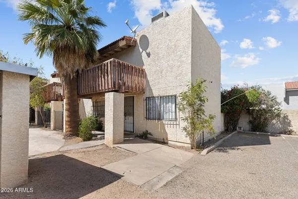 $260,000 | 1618 North 32nd Street, Unit 6, Phoenix, AZ 85008