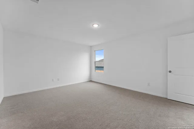 $270,000 | 1831 Wood Warbler, New Braunfels, TX 78130