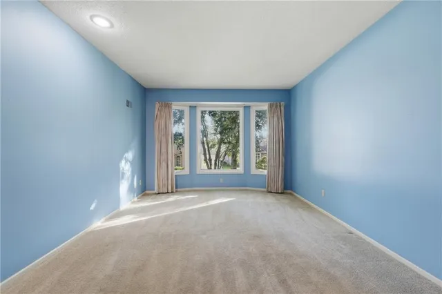 $493,000 | 7861 West 118th Terrace, Overland Park, KS 66210