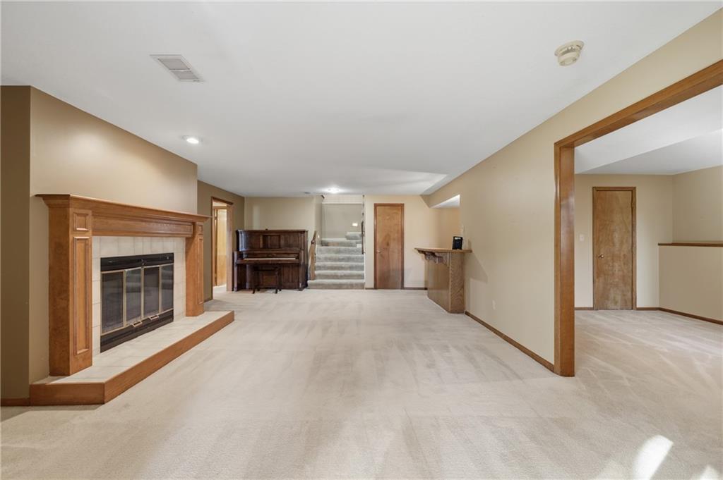 7861 West 118th Terrace Overland Park, KS 66210 - Photo 21 of 37