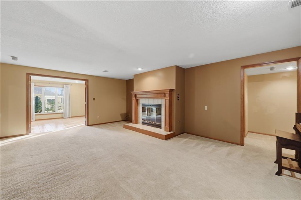 7861 West 118th Terrace Overland Park, KS 66210 - Photo 22 of 37