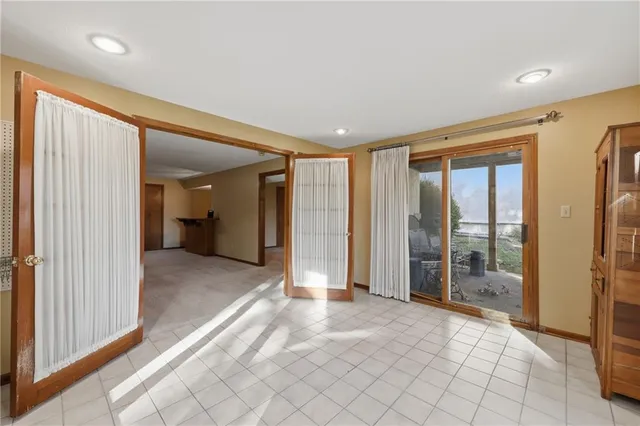 $493,000 | 7861 West 118th Terrace, Overland Park, KS 66210