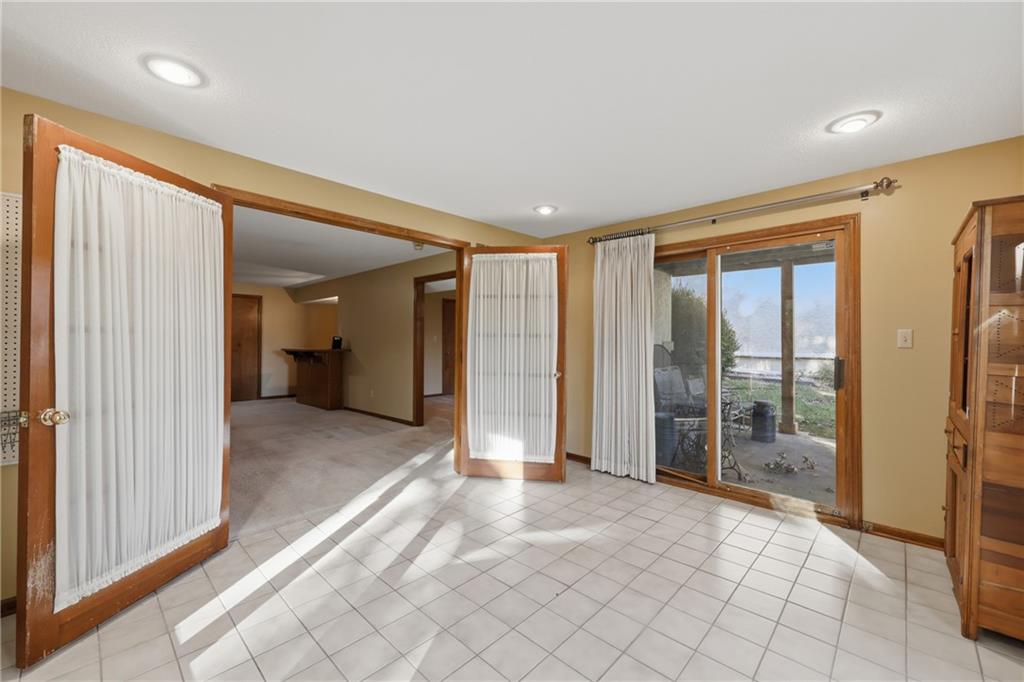 7861 West 118th Terrace Overland Park, KS 66210 - Photo 28 of 37