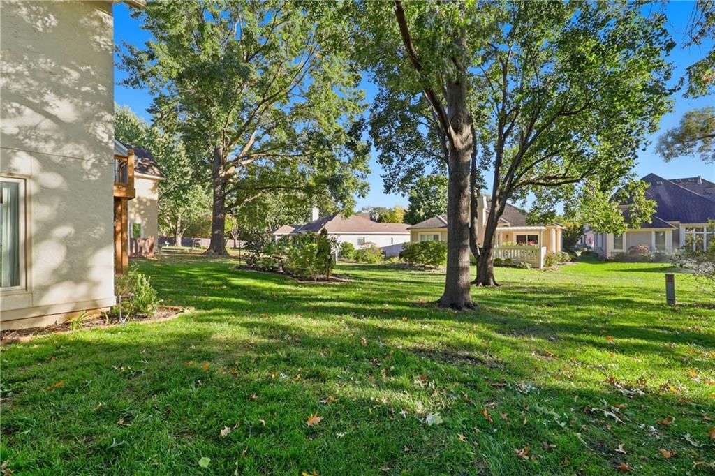 7861 West 118th Terrace Overland Park, KS 66210 - Photo 35 of 37