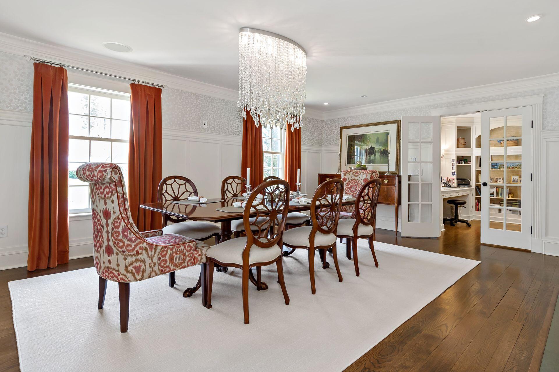 281 Turtle Back Road New Canaan, CT 06840 - Photo 13 of 39 Dining Rm