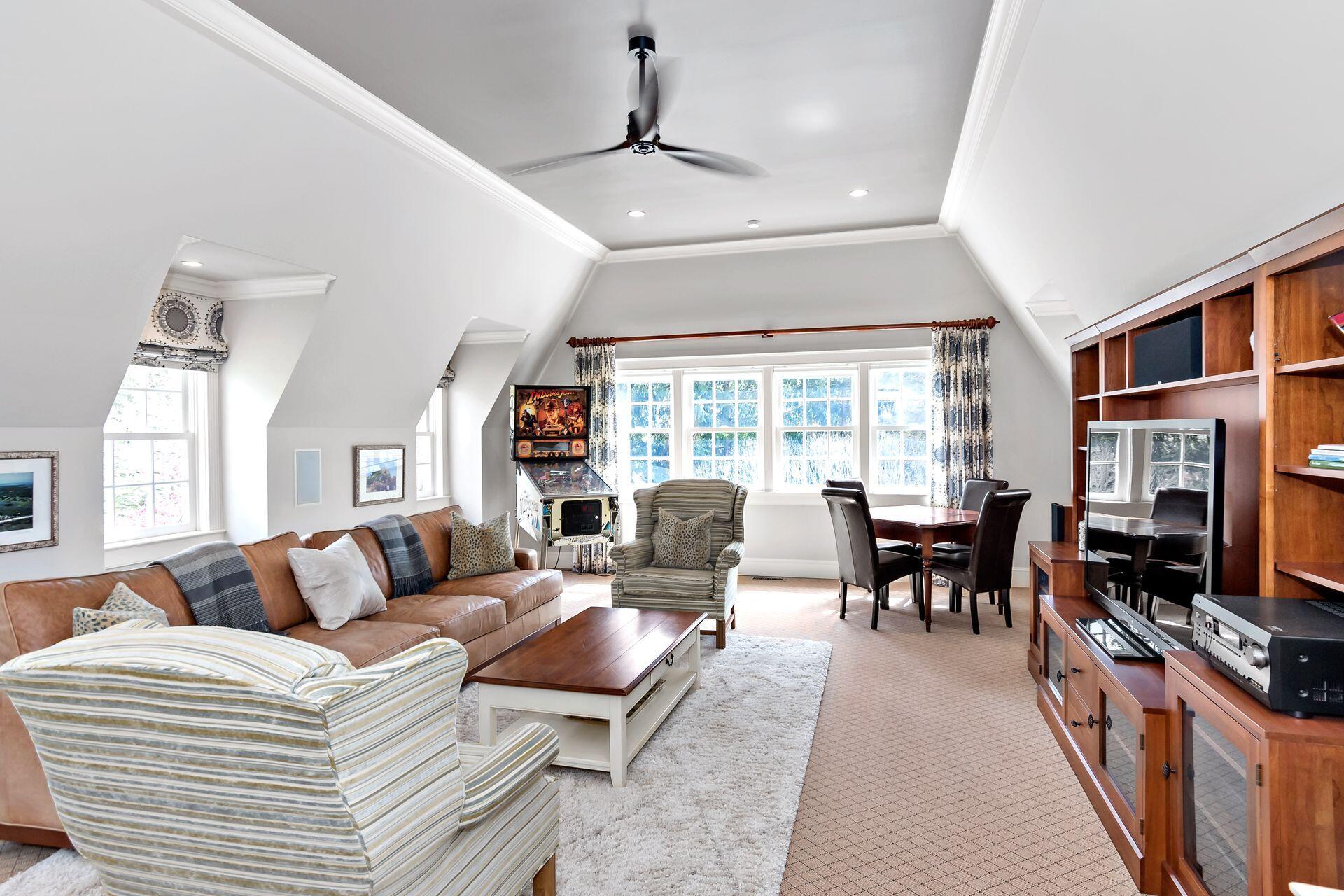 281 Turtle Back Road New Canaan, CT 06840 - Photo 29 of 39 Bonus Room