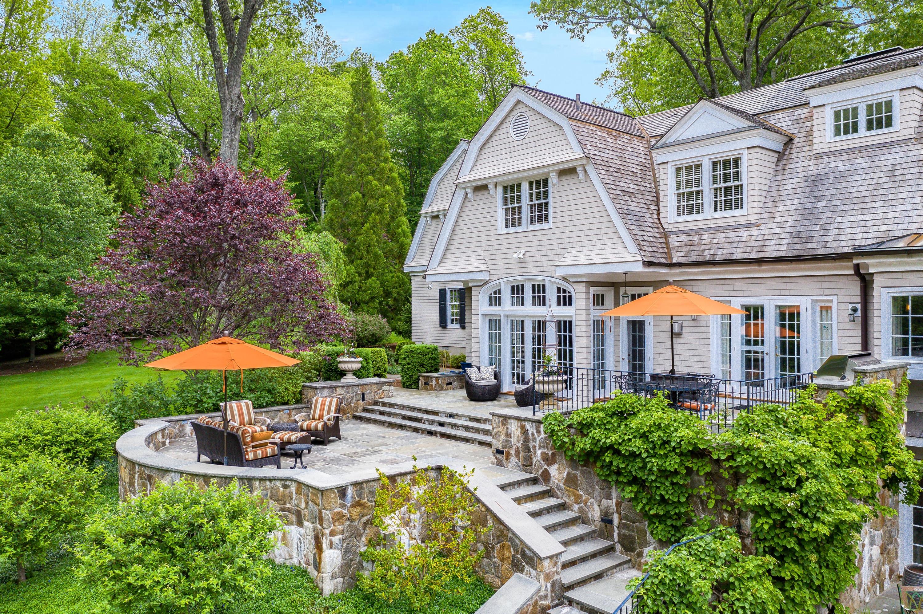 281 Turtle Back Road New Canaan, CT 06840 - Photo 33 of 39 Back
