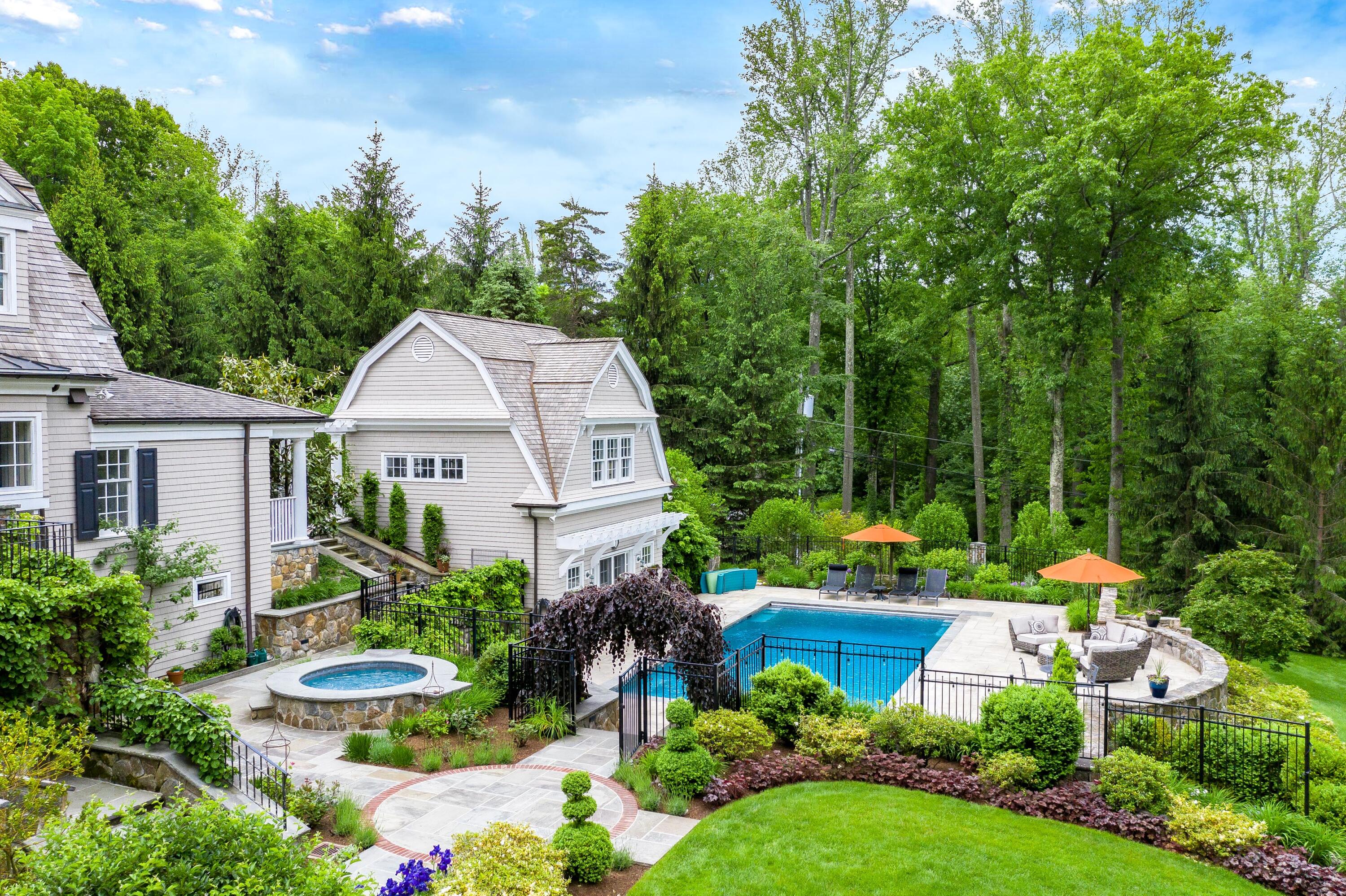 281 Turtle Back Road New Canaan, CT 06840 - Photo 34 of 39 Pool / Spa