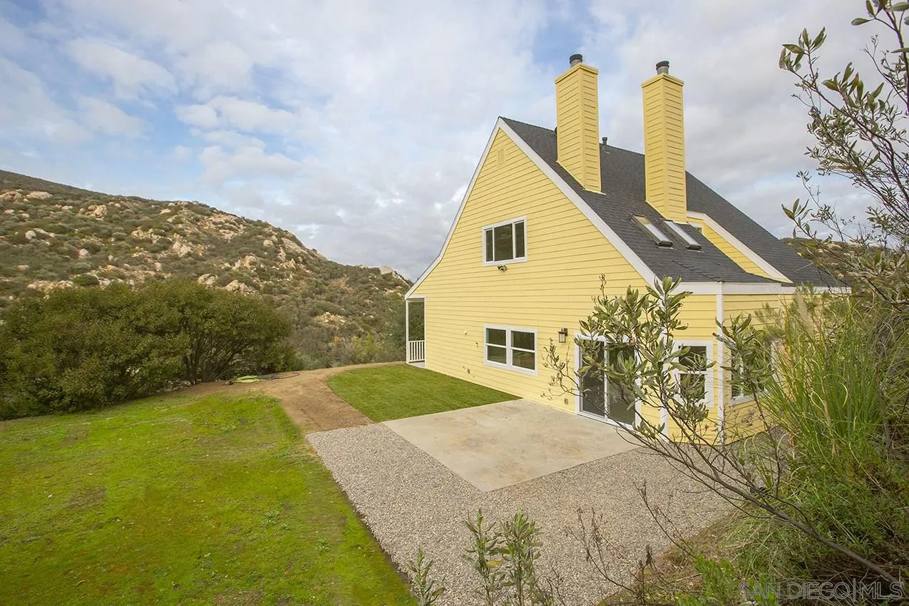 13550 Mussey Grade Road Ramona, CA 92065 - Photo 11 of 46 Gallery Image 11