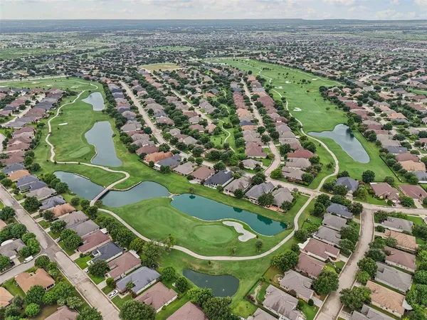 $569,000 | 9608 Creekwood Drive, Denton, TX 76207