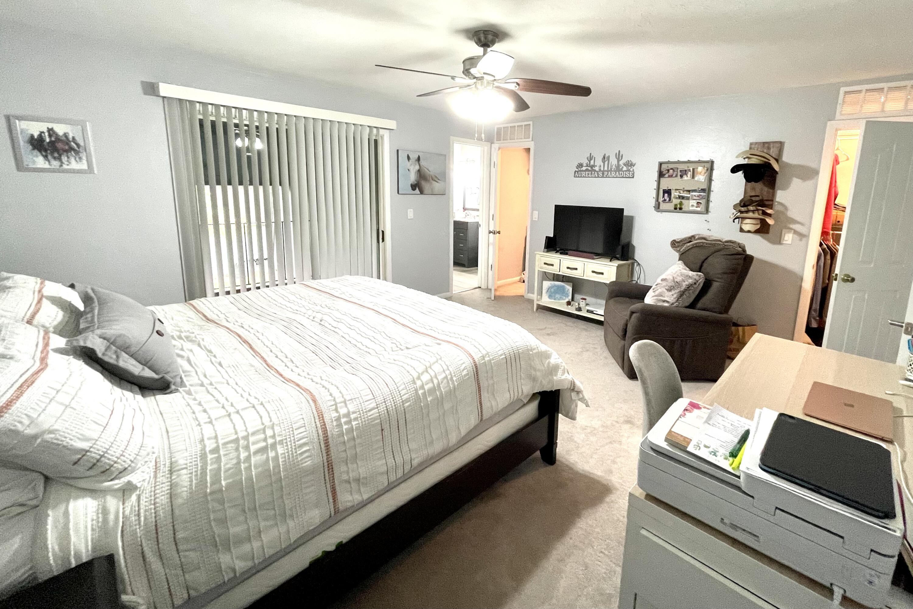 501 Southwest 75th Street, Unit G10 Gainesville, FL 32607 - Photo 12 of 32 IMG_9119