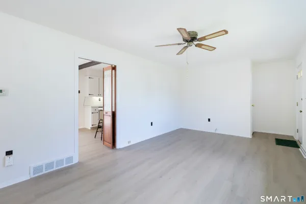 $339,000 | 14 Ridgefield Road, Wallingford, CT 06492