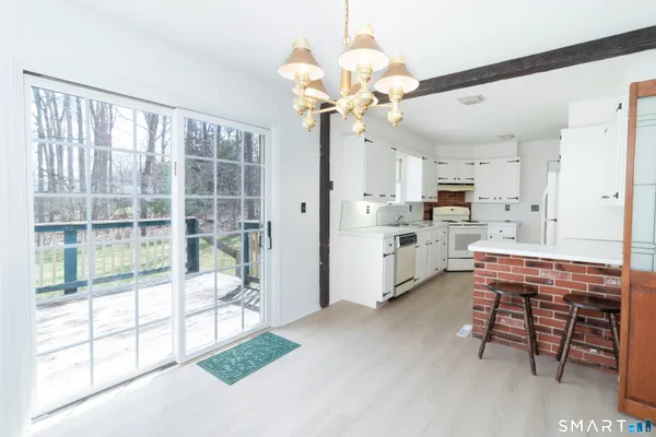 $339,000 | 14 Ridgefield Road, Wallingford, CT 06492