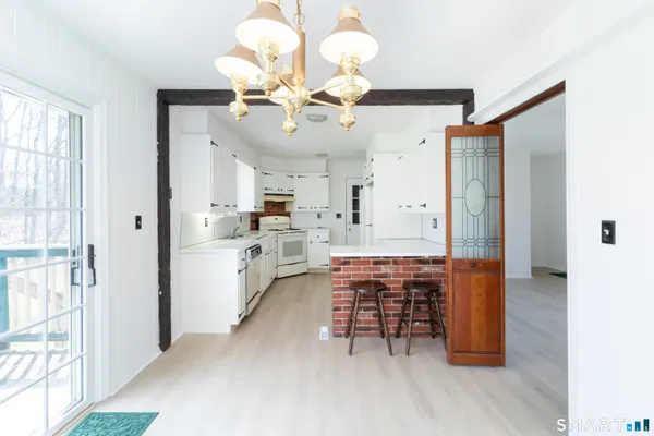 $339,000 | 14 Ridgefield Road, Wallingford, CT 06492