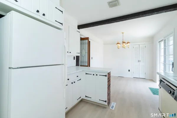 $339,000 | 14 Ridgefield Road, Wallingford, CT 06492