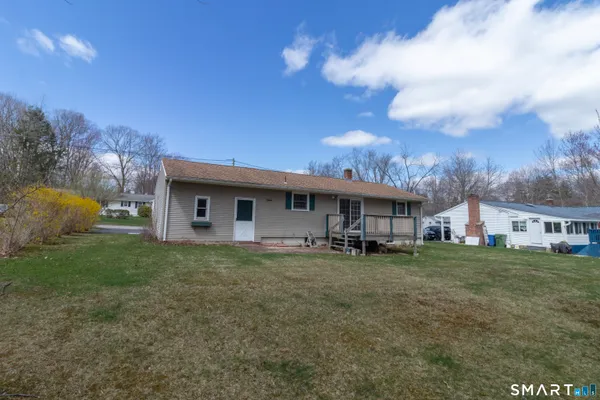 $339,000 | 14 Ridgefield Road, Wallingford, CT 06492