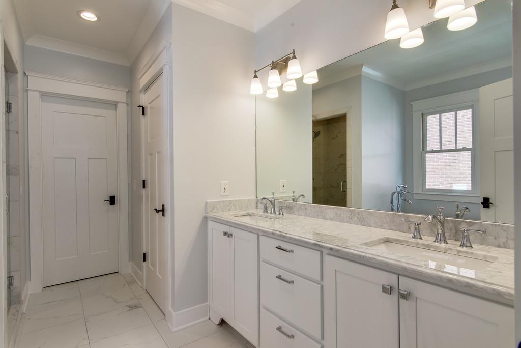 109 Ransom Avenue Nashville, TN 37205 - Photo 13 of 30 Gallery Image 13