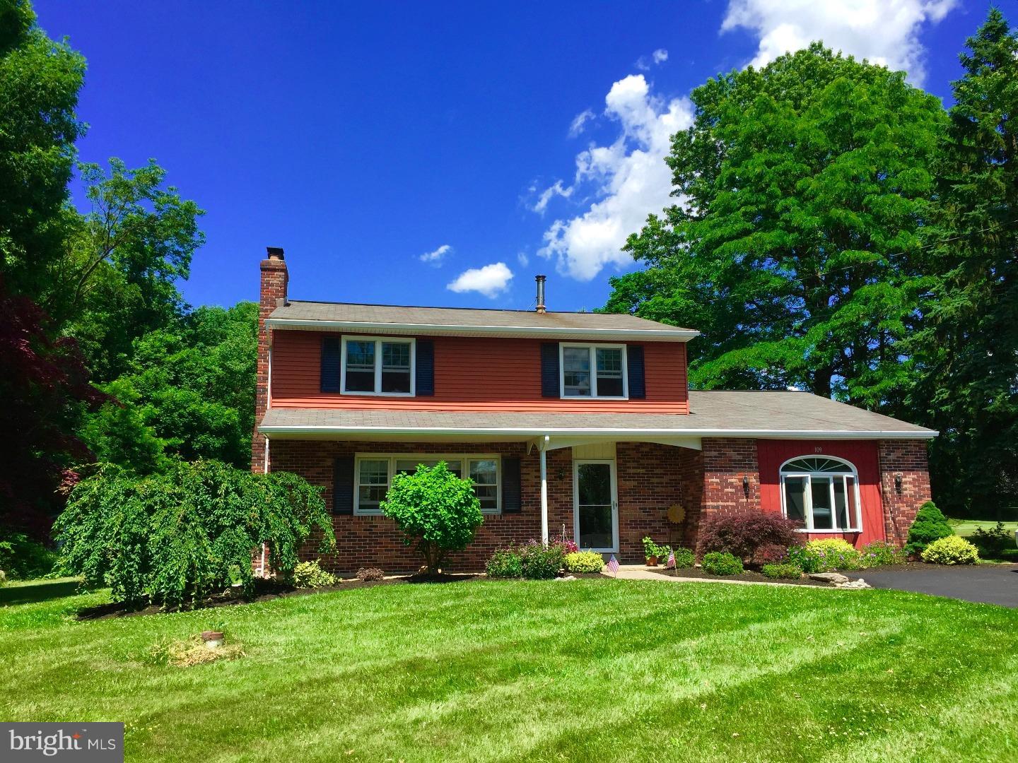 109 Longview Road Perkasie, PA 18944 - Photo 1 of 23