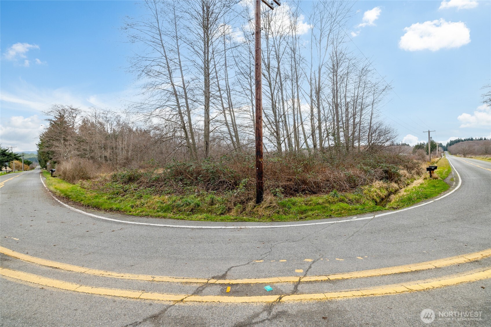 -xxx North Hoffman Road Oak Harbor, WA 98277 - Photo 2 of 5
