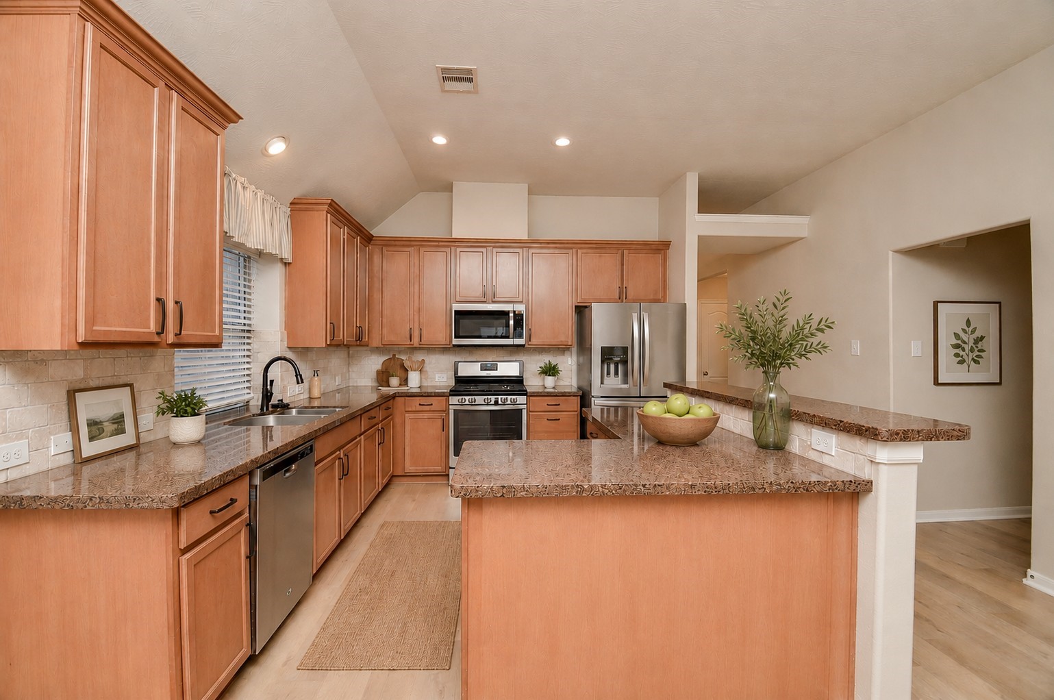 9222 Sorrell Hollow Lane Rosenberg, TX 77469 - Photo 8 of 24