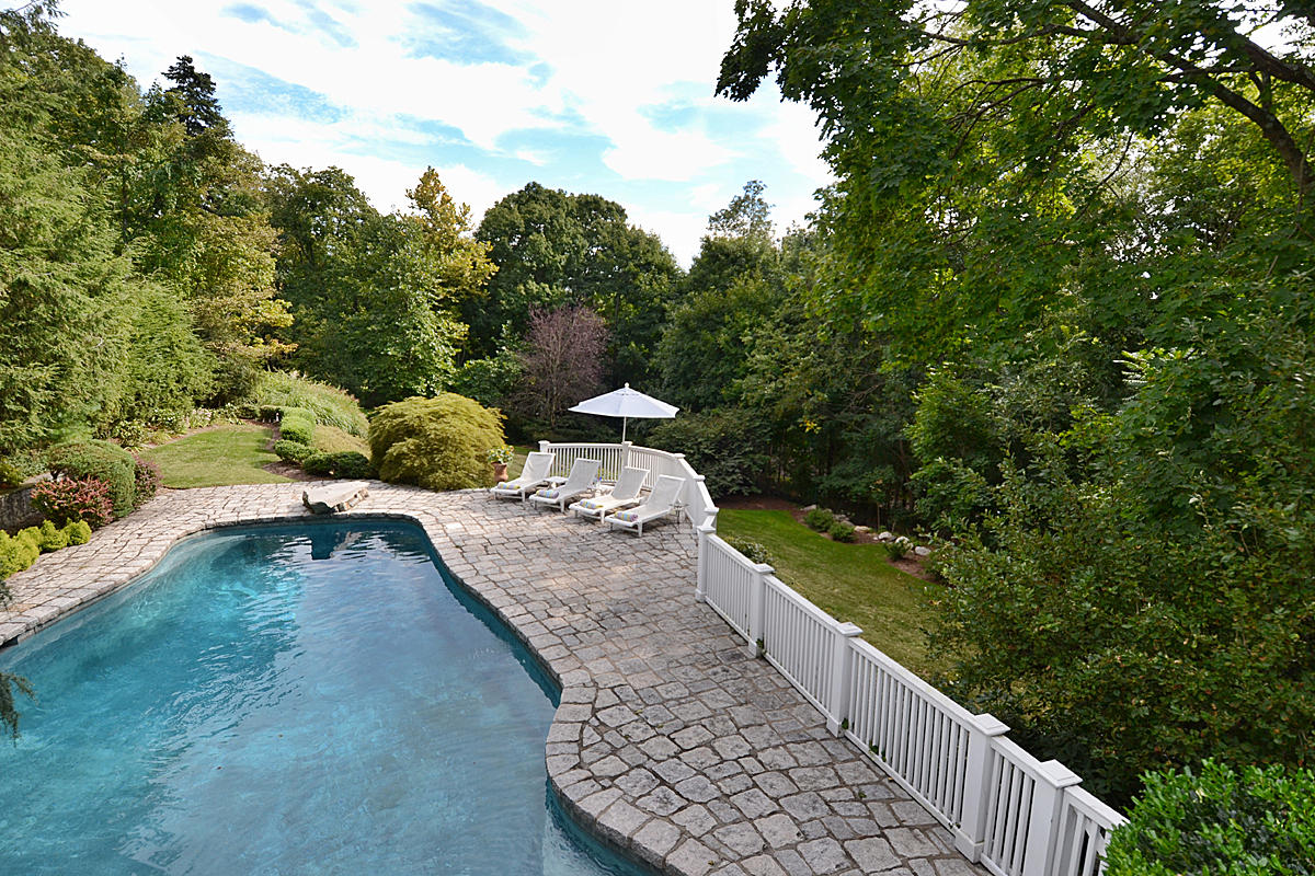 112 Brushy Ridge Road New Canaan, CT 06840 - Photo 41 of 45