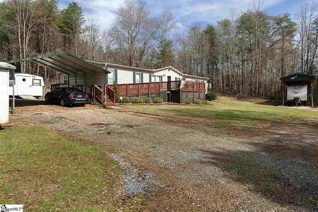 230 Sawmill Road Marietta, SC 29661 - Photo 3 of 28