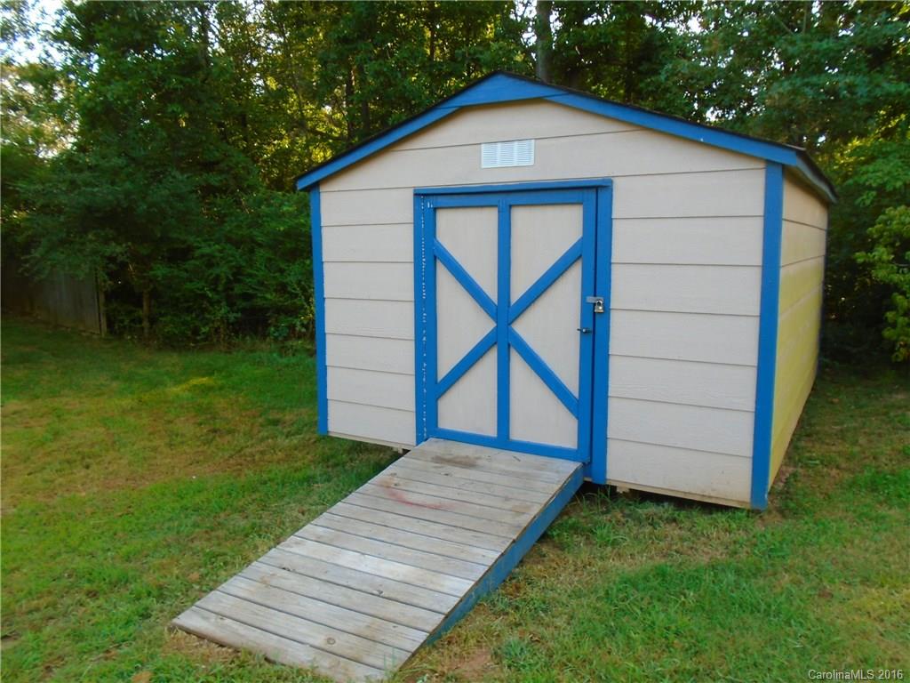 124 Victoria Road, Unit 15 Cherryville, NC 28021 - Photo 14 of 16 Gallery Image 14