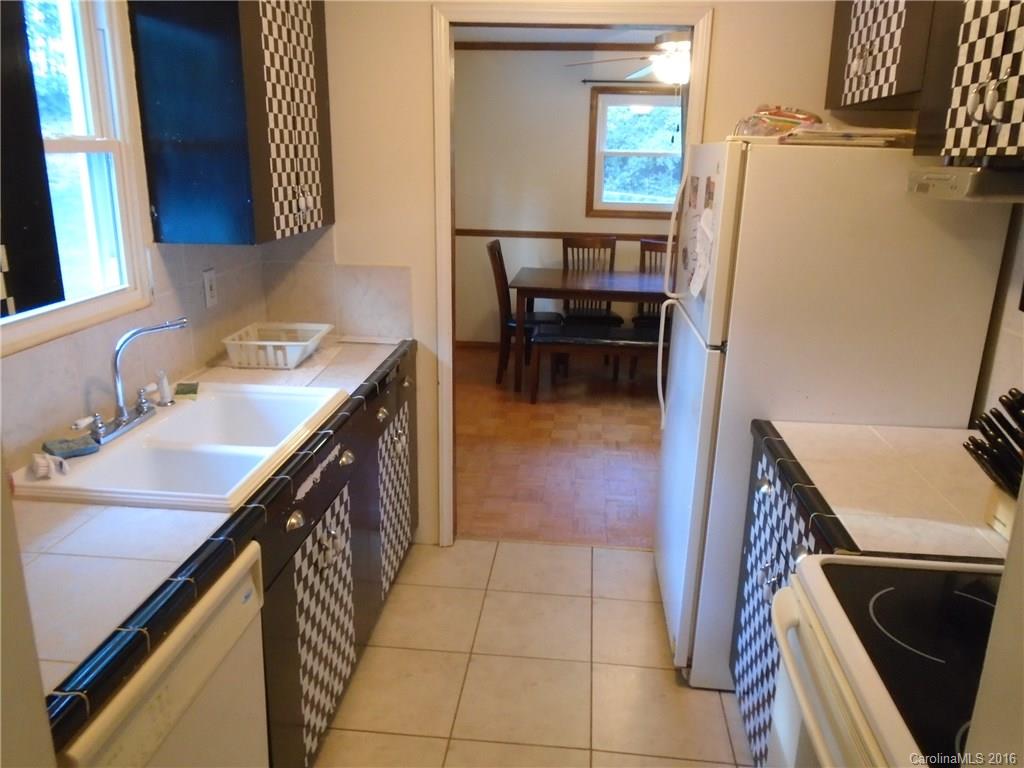 124 Victoria Road, Unit 15 Cherryville, NC 28021 - Photo 6 of 16 Gallery Image 6