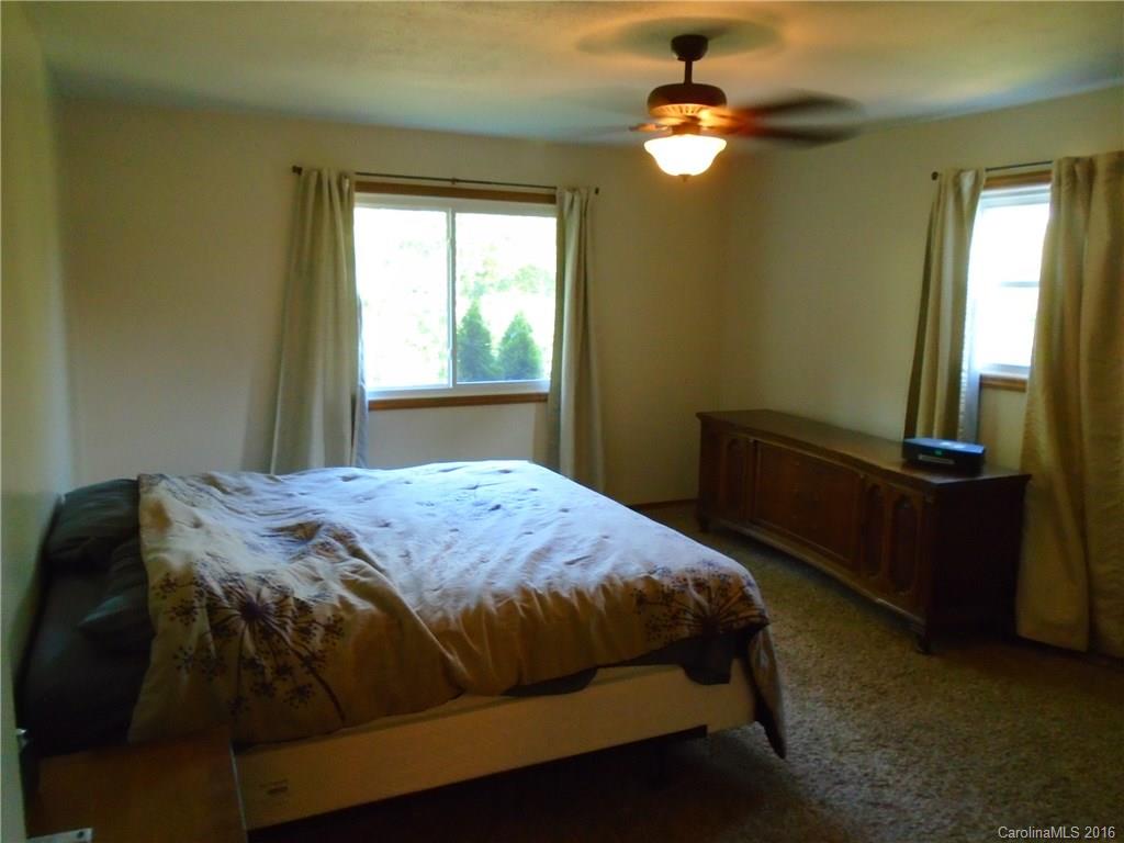 124 Victoria Road, Unit 15 Cherryville, NC 28021 - Photo 7 of 16 Gallery Image 7