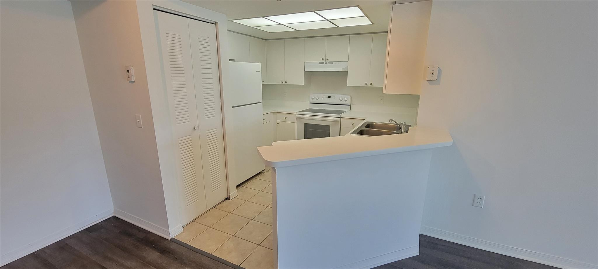 4177 Haverhill Road, Unit 816 West Palm Beach, FL 33417 - Photo 11 of 18 Photo 11