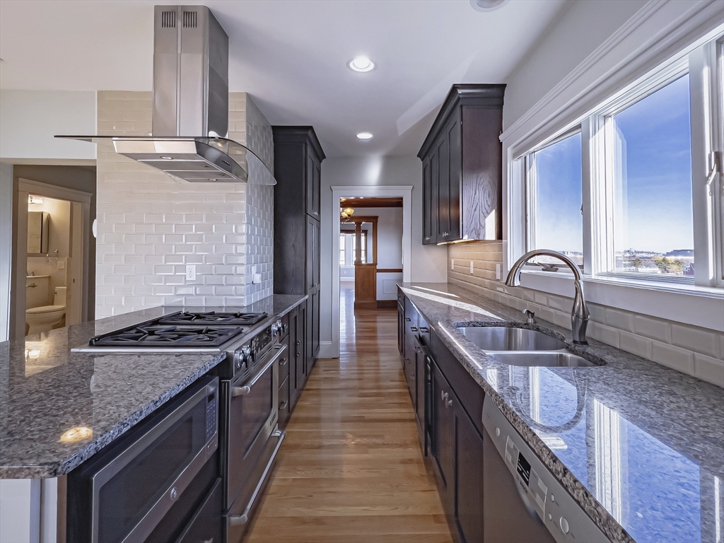 8 Putnam Road, Unit 8 Somerville, MA 02145 - Photo 3 of 16