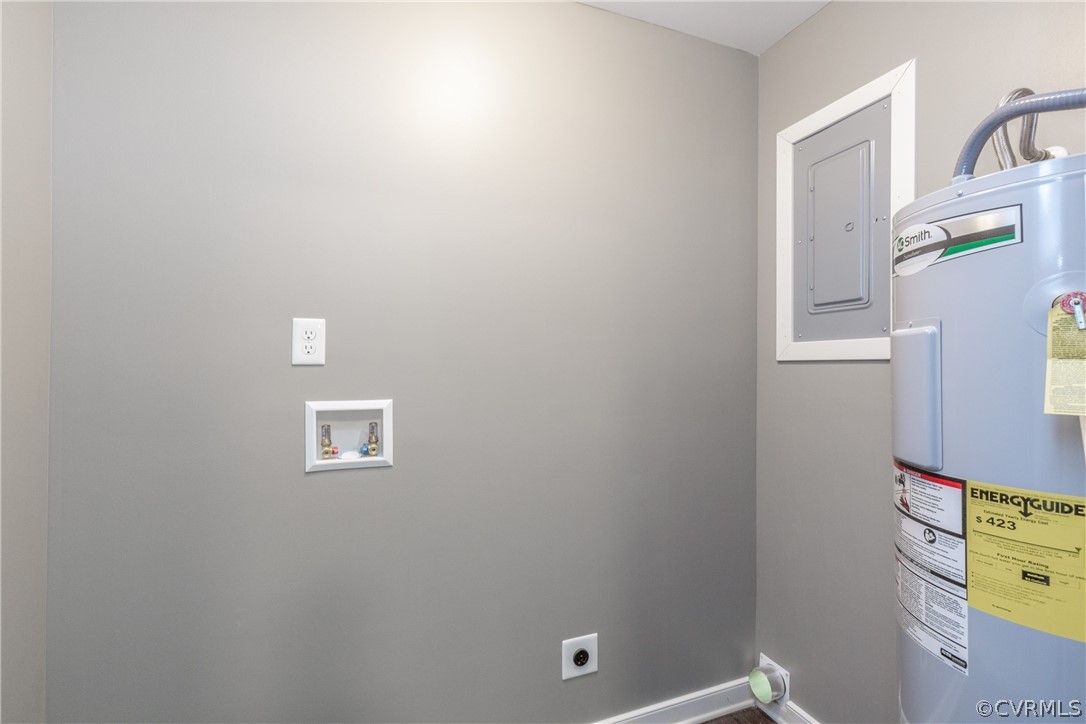 4101 Bronholly Road Chesterfield, VA 23832 - Photo 11 of 24 a bathroom with a sink a mirror and a shower