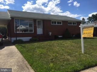 1522 Burnfield Road Baltimore, MD 21237 - Photo 1 of 20 a front view of house with yard and entertaining space