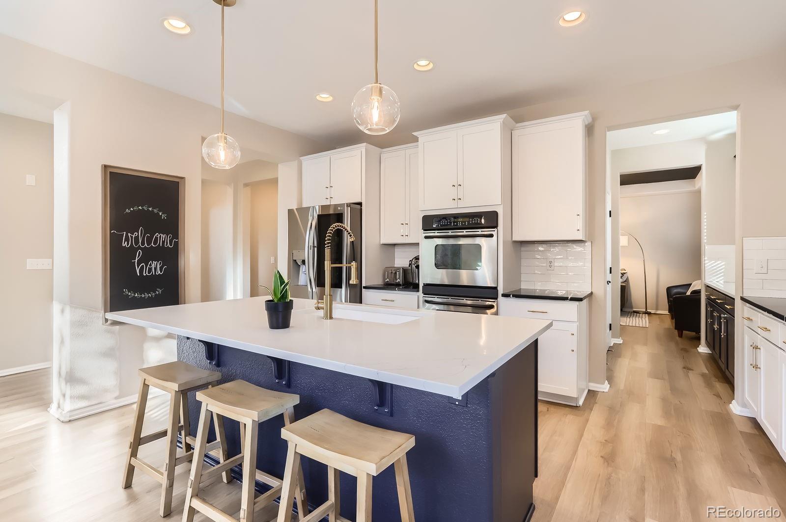 11013 Valleybrook Circle Highlands Ranch, CO 80130 - Photo 10 of 40