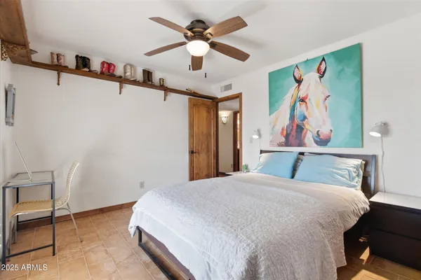 $1,300,000 | 10612 East Palm Way, Gold Canyon, AZ 85118