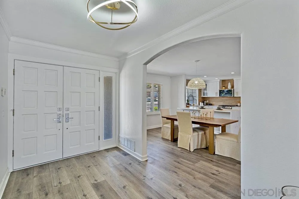 5771 Rutgers Road La Jolla, CA 92037 - Photo 4 of 75