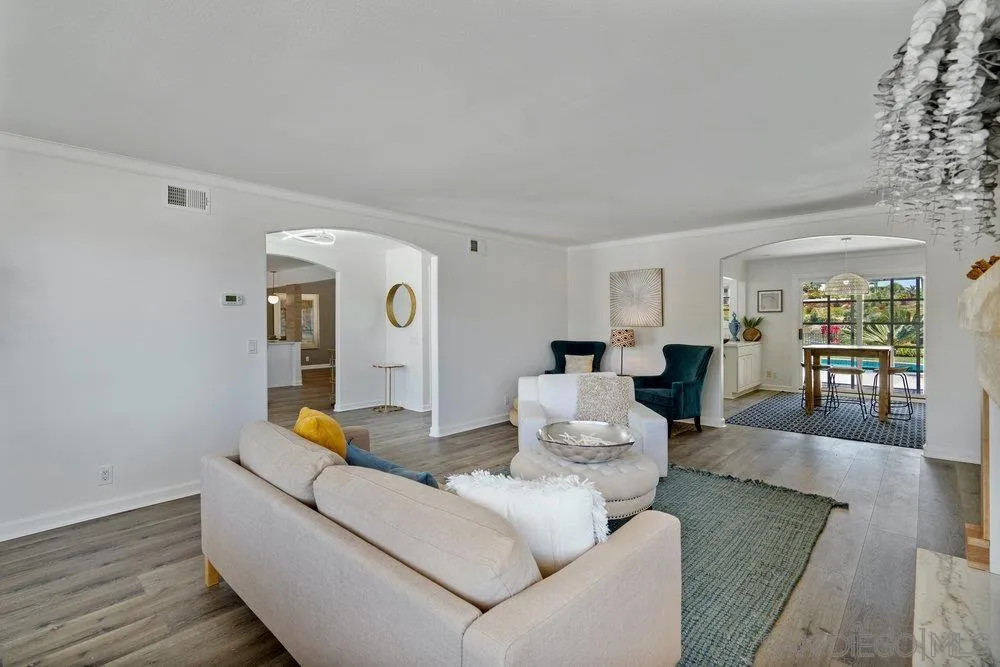 5771 Rutgers Road La Jolla, CA 92037 - Photo 10 of 75 a living room with furniture and wooden floor