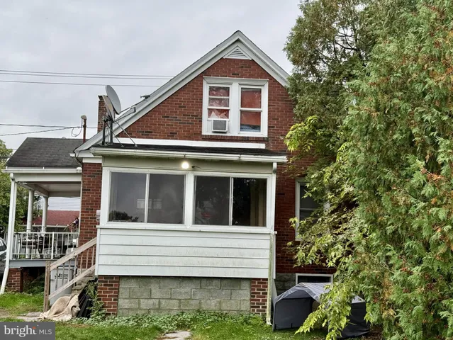 $127,500 | 223 Pennsylvania Avenue, Mill Hall, PA 17751