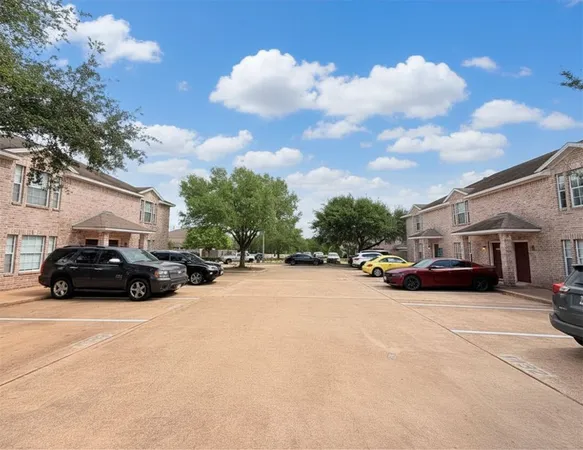 $1,162,500 | 1128-1136 Gridiron Drive, College Station, TX 77840