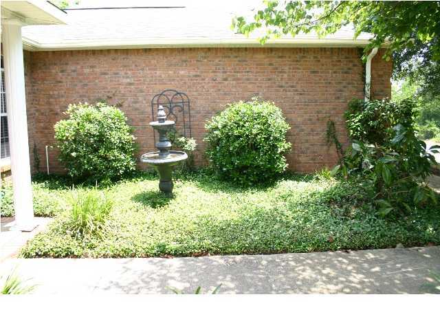 4449 Antioch Road Crestview, FL 32536 - Photo 4 of 28 Gallery Image 4