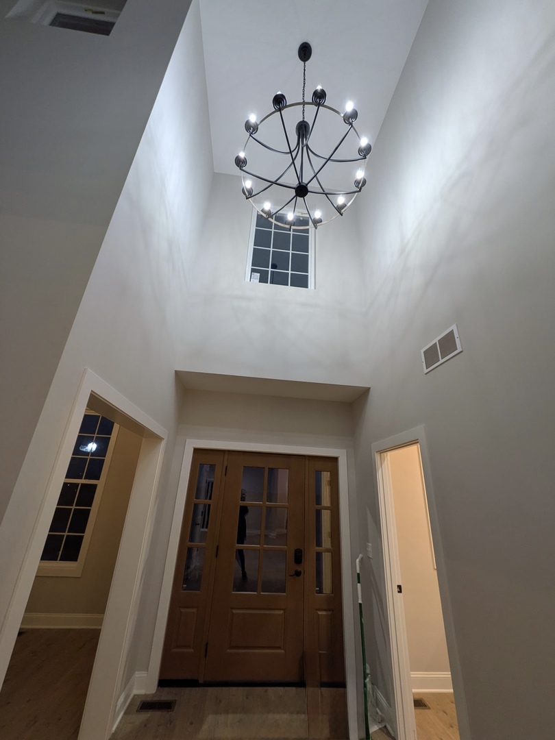 675 South Regulators Street Rochelle, IL 61068 - Photo 4 of 26 a view of a livingroom with a staircase