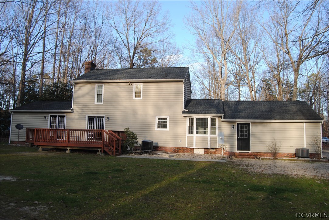 26424 Sunshine Road Ruther Glen, VA 22546 - Photo 3 of 28 Gallery Image 3