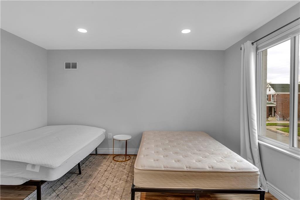 25 Clearview Avenue Duquesne, PA 15110 - Photo 26 of 33 a bathroom with a toilet