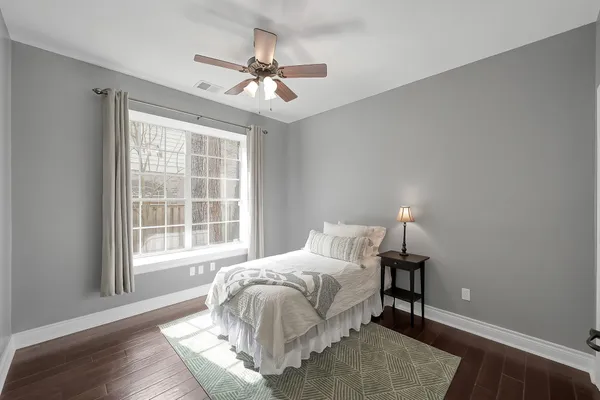 $885,000 | 58 Candle Pine Place, The Woodlands, TX 77381