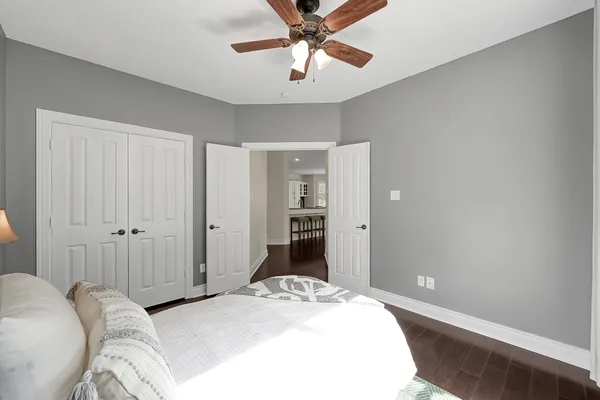 $885,000 | 58 Candle Pine Place, The Woodlands, TX 77381