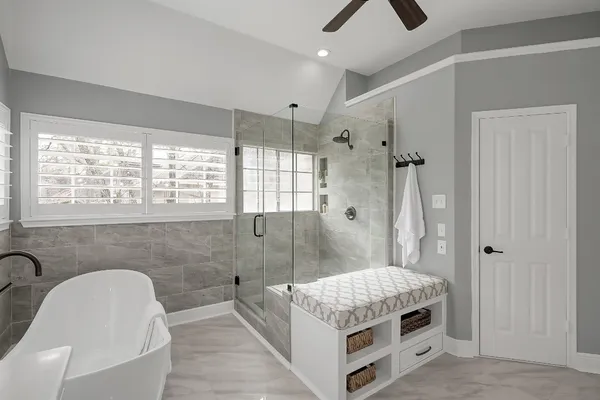 $885,000 | 58 Candle Pine Place, The Woodlands, TX 77381