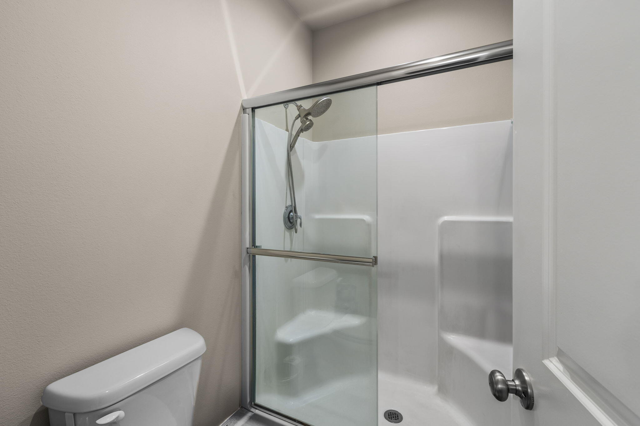 2366 Southwest Newberry Loop Redmond, OR 97756 - Photo 19 of 40 2024_05_18_2366_nw_newberry_loop_rdm-19
