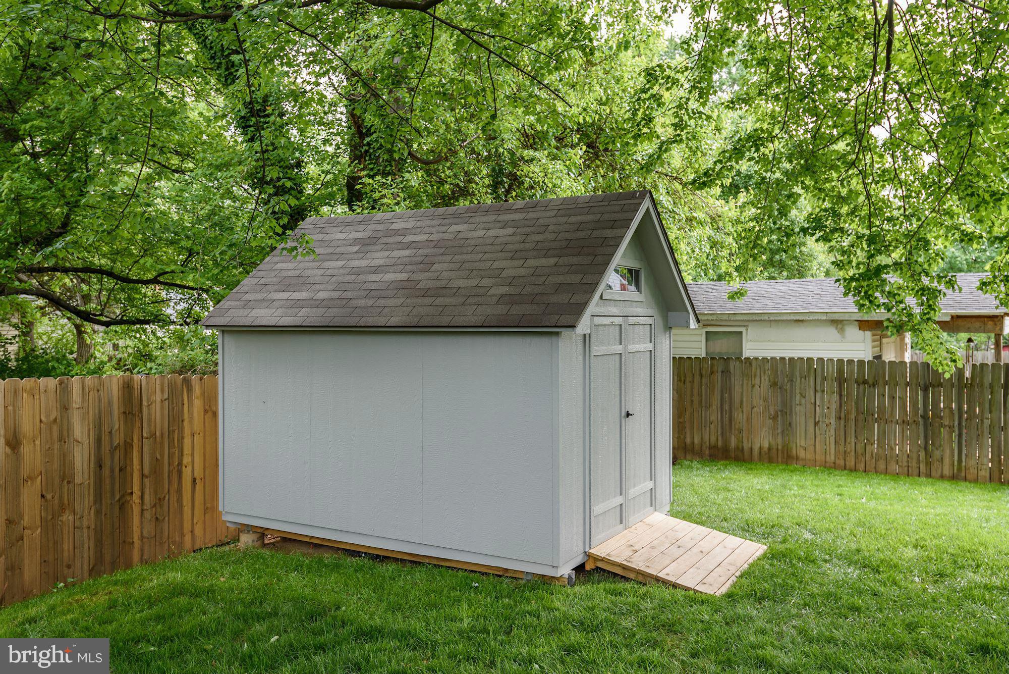 4011 Ferrara Drive Silver Spring, MD 20906 - Photo 27 of 30 Exterior (Rear)