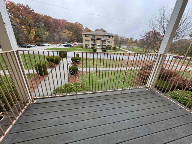 $1,694 | 379 Huse Road, Unit 26, Manchester, NH 03103